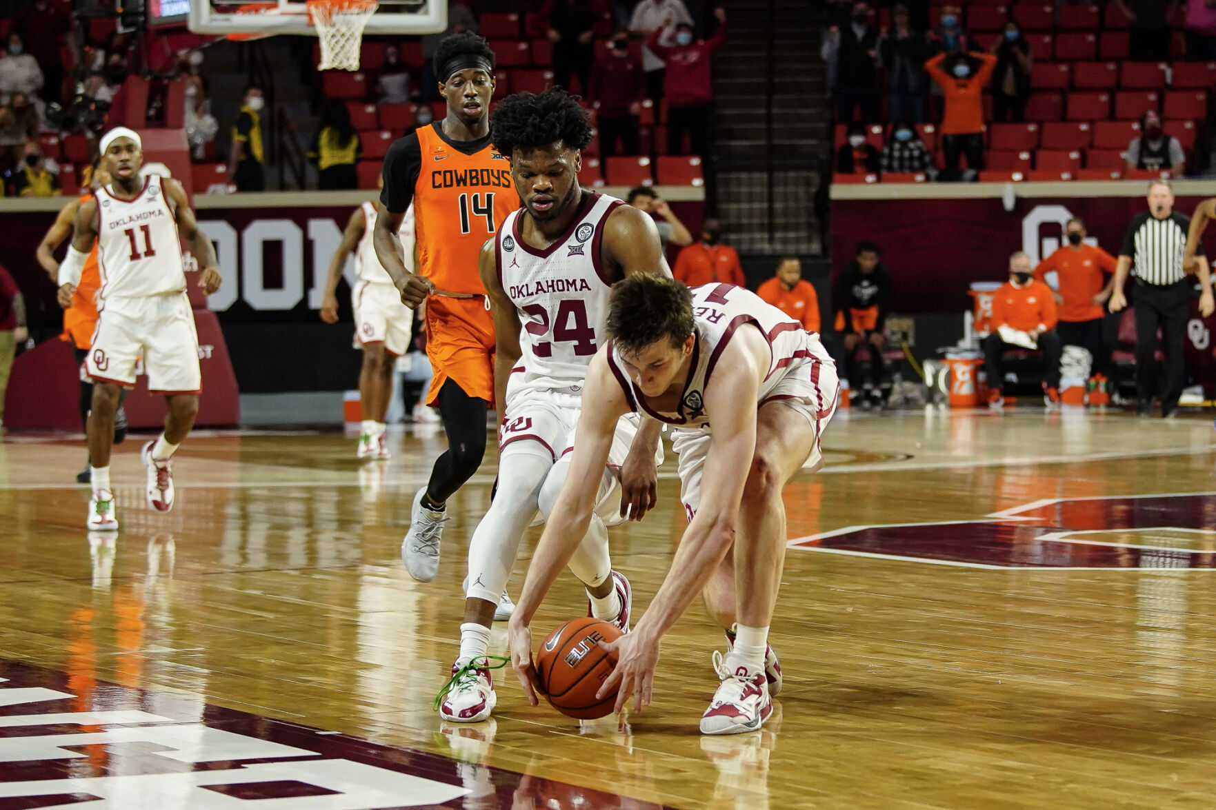 Elijah Harkless and Austin Reaves